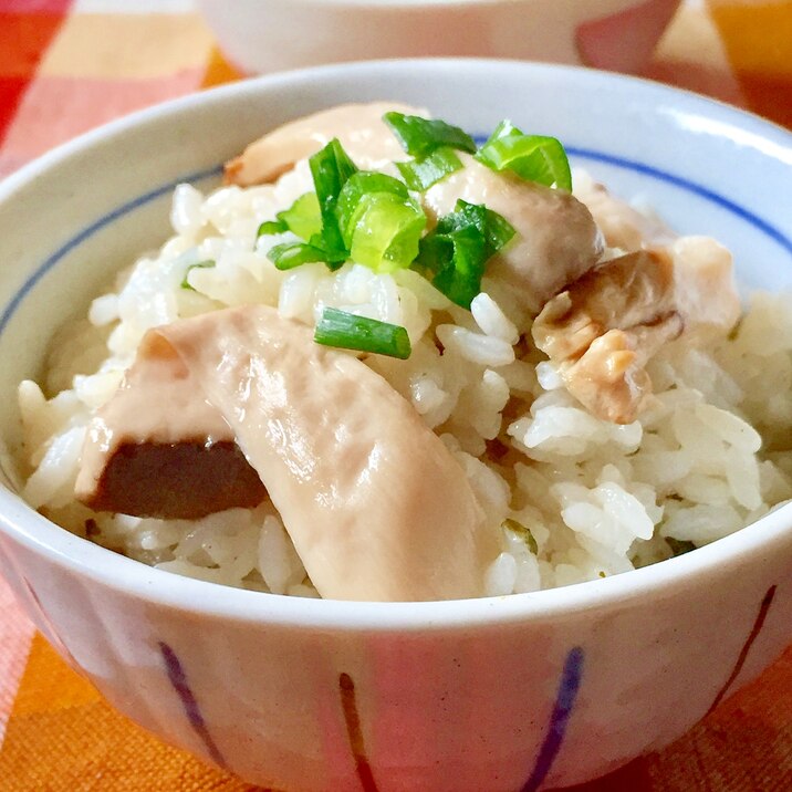 エリンギとお吸い物の素で♫松茸ご飯風炊き込みご飯